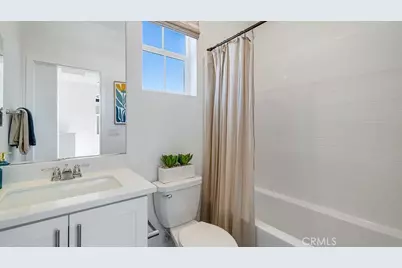 4560 S Forsyth Paseo, Ontario, CA 91762 - Photo 7