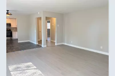 308 Hillside Court, Vista, CA 92084 - Photo 3