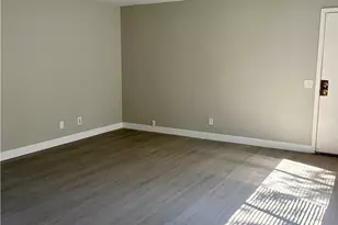 308 Hillside Ct, Vista, CA 92084 - Photo 5