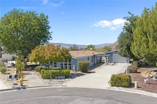 24386 Cornstalk Rd, Wildomar, CA 92595 - Photo 49