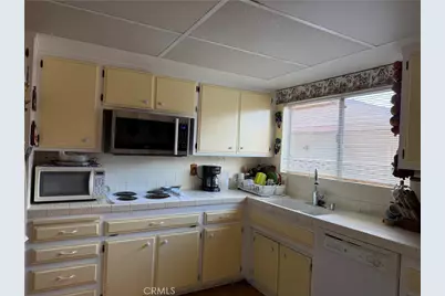 672 Central Avenue, Hemet, CA 92543 - Photo 5