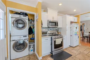 10247 Jackson Ave, South Gate, CA 90280 - Photo 15
