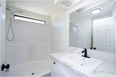 530 Devonshire #9, Hemet, CA 92543 - Photo 17