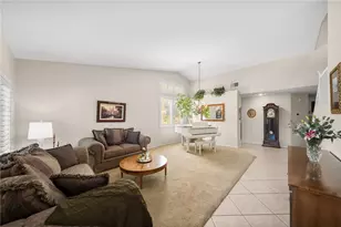 41959 Cameryn Ct, Murrieta, CA 92562 - Photo 9