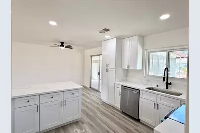 811 Majela, Hemet, CA 92543 - Photo 9