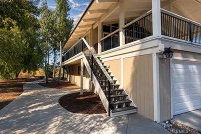 30295 Longhorn Drive, Canyon Lake, CA 92587 - Photo 23