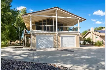 30295 Longhorn Drive, Canyon Lake, CA 92587 - Photo 25