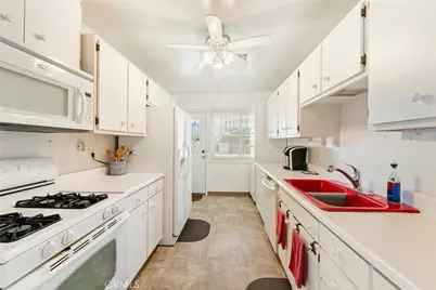 4807 Berkley Avenue, Hemet, CA 92544 - Photo 7