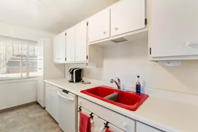 4807 Berkley Avenue, Hemet, CA 92544 - Photo 9