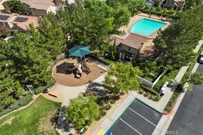 1445 Edelweiss, Beaumont, CA 92223 - Photo 31