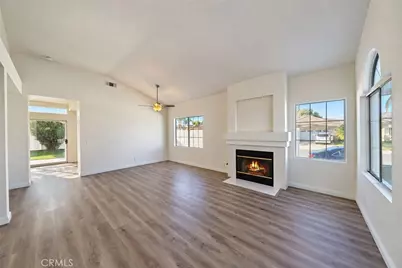 30051 Shoreline, Menifee, CA 92584 - Photo 9