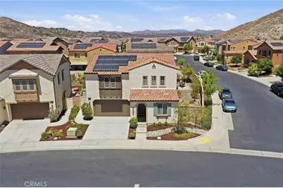 24232 Pansy Way, Lake Elsinore, CA 92532 - Photo 3