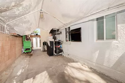 545 S Indiana, Los Angeles, CA 90063 - Photo 17