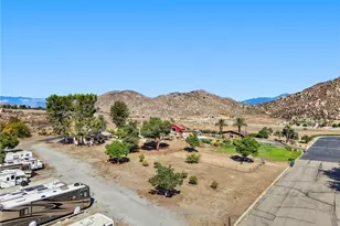 24515 California, Hemet, CA 92545 - Photo 51
