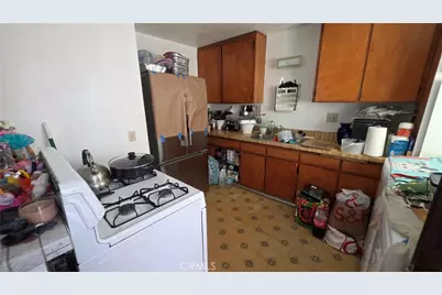 9552 Danancy Court, Spring Valley, CA 91977 - Photo 5