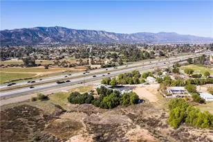 34740 Via Carnaghi, Wildomar, CA 92595 - Photo 23
