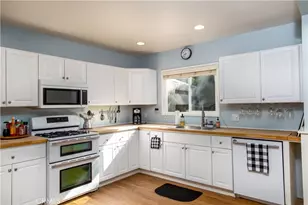 34740 Via Carnaghi, Wildomar, CA 92595 - Photo 11