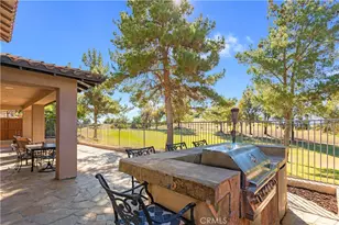 31520 Champions Cir, Temecula, CA 92591 - Photo 37