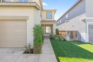 39726 Ashland Way, Murrieta, CA 92562 - Photo 5