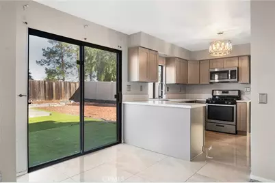 39642 Old Spring, Murrieta, CA 92563 - Photo 15