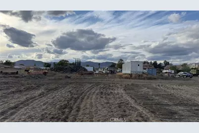 669 N Lyon, San Jacinto, CA 92582 - Photo 7