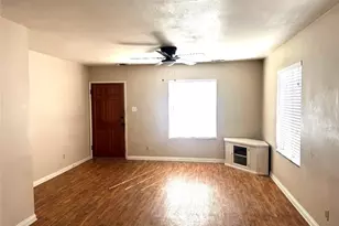 399 Amalia, East Los Angeles, CA 90022 - Photo 5