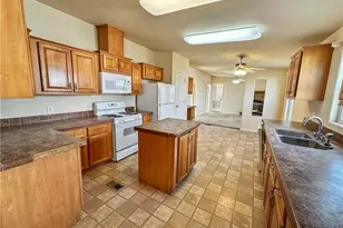 2450 E Hobsonway, Blythe, CA 92225 - Photo 3