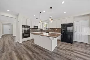 23352 Caliente Springs, Murrieta, CA 92562 - Photo 17
