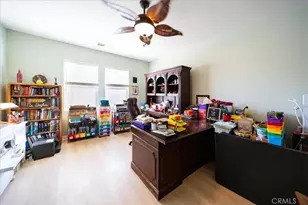 984 Paintbrush, Hemet, CA 92545 - Photo 25