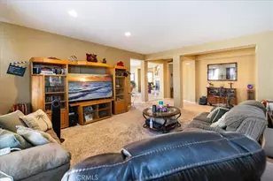 984 Paintbrush, Hemet, CA 92545 - Photo 7