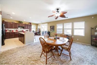 984 Paintbrush, Hemet, CA 92545 - Photo 9