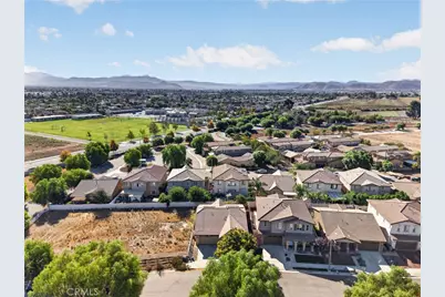 868 White Pepper, Hemet, CA 92545 - Photo 45