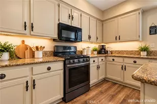 31407 Britton, Temecula, CA 92591 - Photo 9