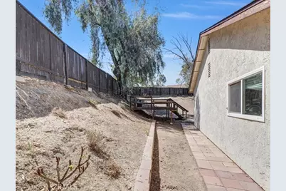 41041 Via Halcon, Temecula, CA 92591 - Photo 9