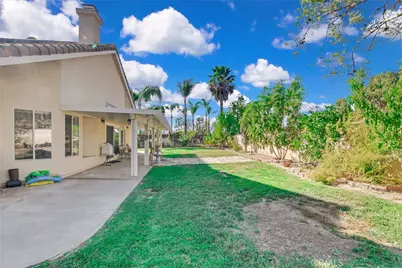 29820 Corte Faldas, Temecula, CA 92591 - Photo 39