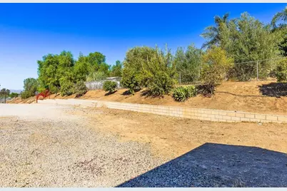 30347 Arrowview Drive, Homeland, CA 92548 - Photo 43