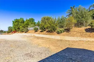 30347 Arrowview Dr, Homeland, CA 92548 - Photo 43