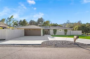 3101 Cherrypoint Ct, Fallbrook, CA 92028 - Photo 15
