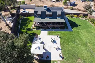 37740 Mary Pl, Murrieta, CA 92563 - Photo 3