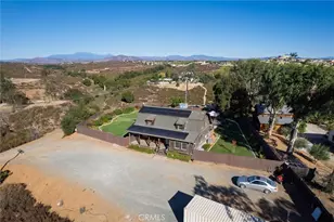 37740 Mary Pl, Murrieta, CA 92563 - Photo 31