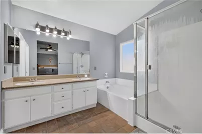 32254 Corte Illora, Temecula, CA 92592 - Photo 25