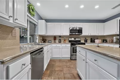 32254 Corte Illora, Temecula, CA 92592 - Photo 21