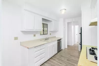 793 W Johnston Street, Hemet, CA 92543 - Photo 13