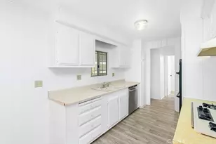793 W Johnston St, Hemet, CA 92543 - Photo 13