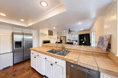 474 Ogle Street, Costa Mesa, CA 92627 - Photo 13