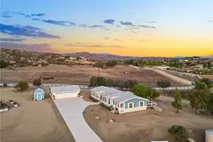 37098 Yuma, Temecula, CA 92592 - Photo 63