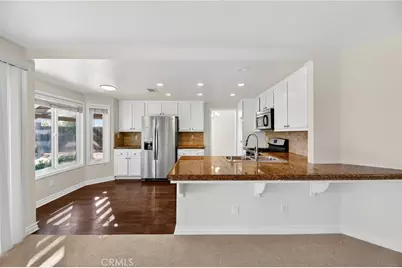 24471 Saradella Court, Murrieta, CA 92562 - Photo 3
