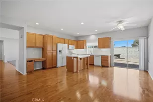 31404 Tulette Ln, Winchester, CA 92596 - Photo 15