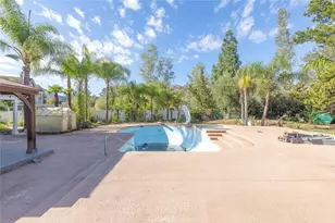 30542 Bridgeview Cir, Temecula, CA 92592 - Photo 39