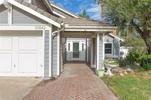 30542 Bridgeview Cir, Temecula, CA 92592 - Photo 9